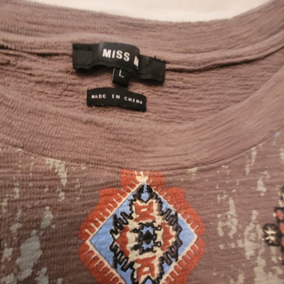 Miss Me Cold Shoulder Top - Picture 2 of 3